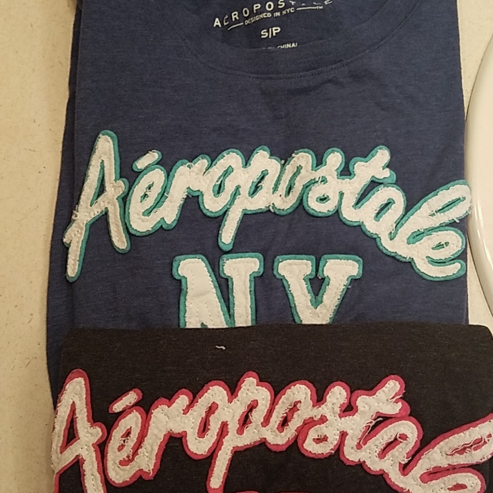 Aeropstale Tee's